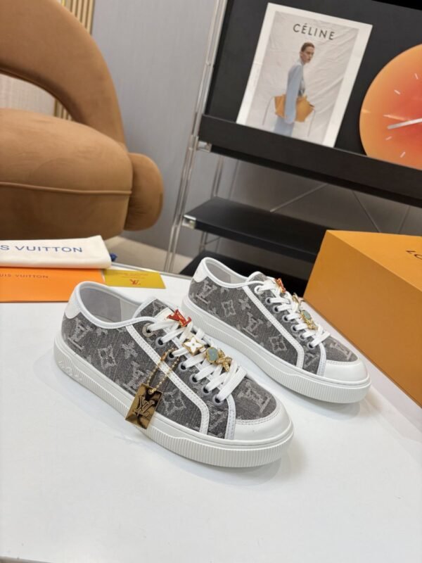 Louis Vuitton Lagoon series footwear