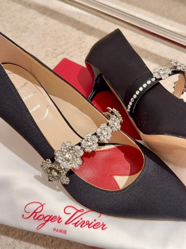 Roger vivier bouquet of flower diamonds kitten shoes