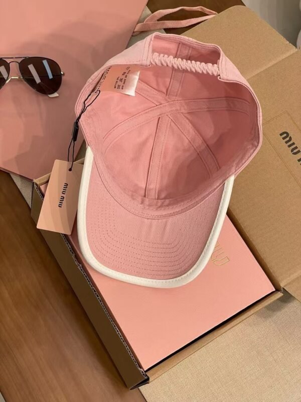 miumiu embroidered baseball cap