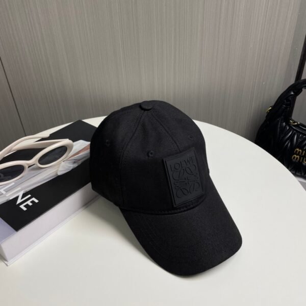 LOEWE baseball cap