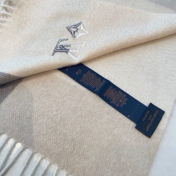 Louis Vuitton original water ripple cashmere scarf