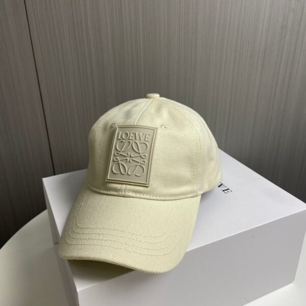 LOEWE baseball cap