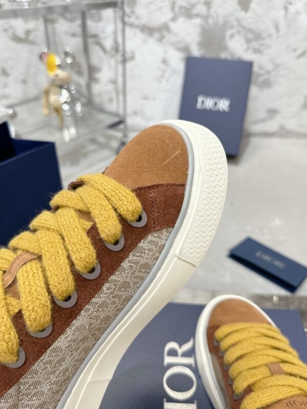 Dior original casual shoes diamond pattern canvas inlay