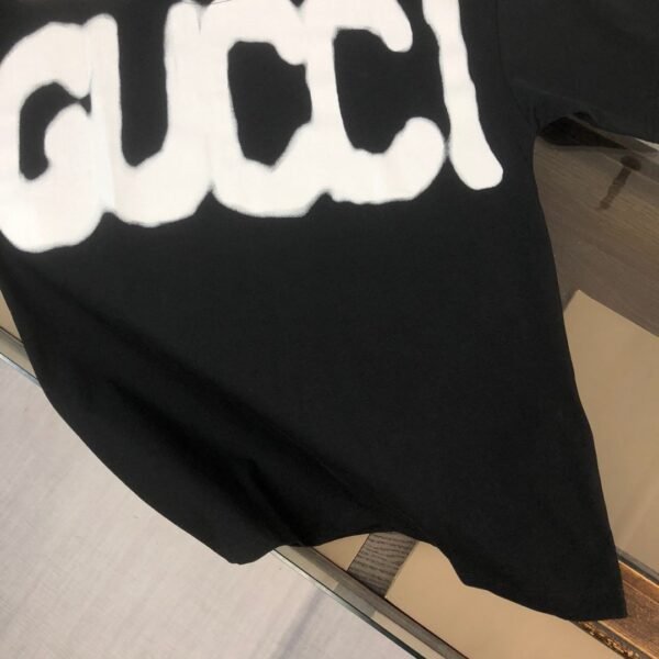 GUCCI couple T-shirts