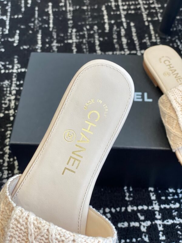 Chanel slippers Lazy slippers Black white Beige pink