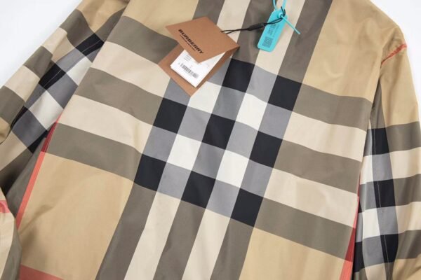 Burberry classic large plaid double-sided hooded jacket