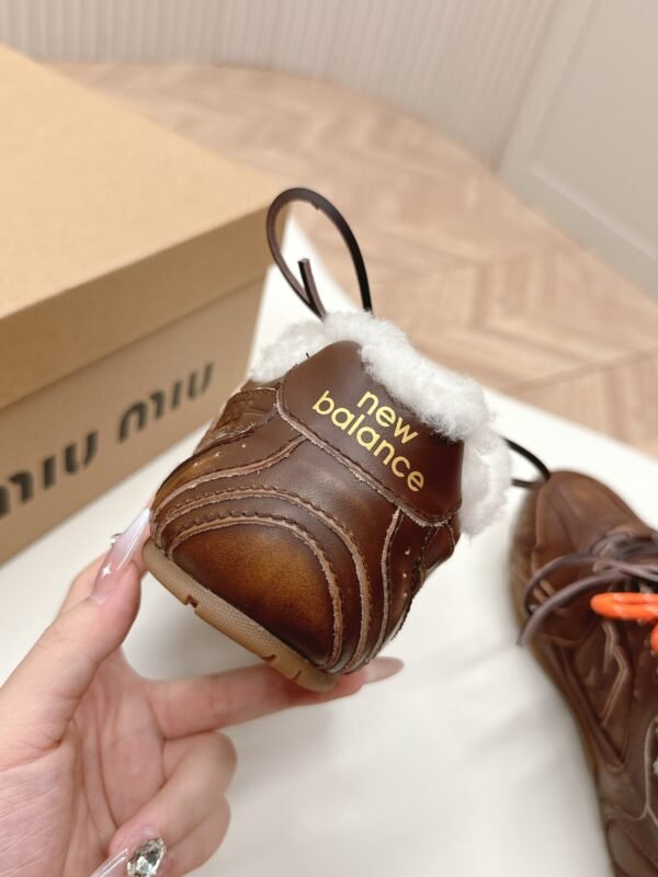 Miu Miu & new balance original new Forrest Gump training shoes retro