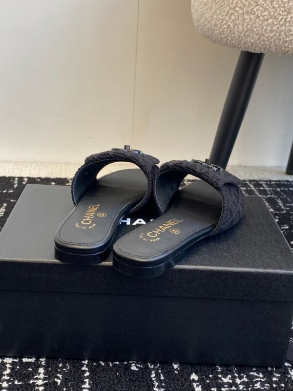 Chanel slippers Lazy slippers Black white Beige pink