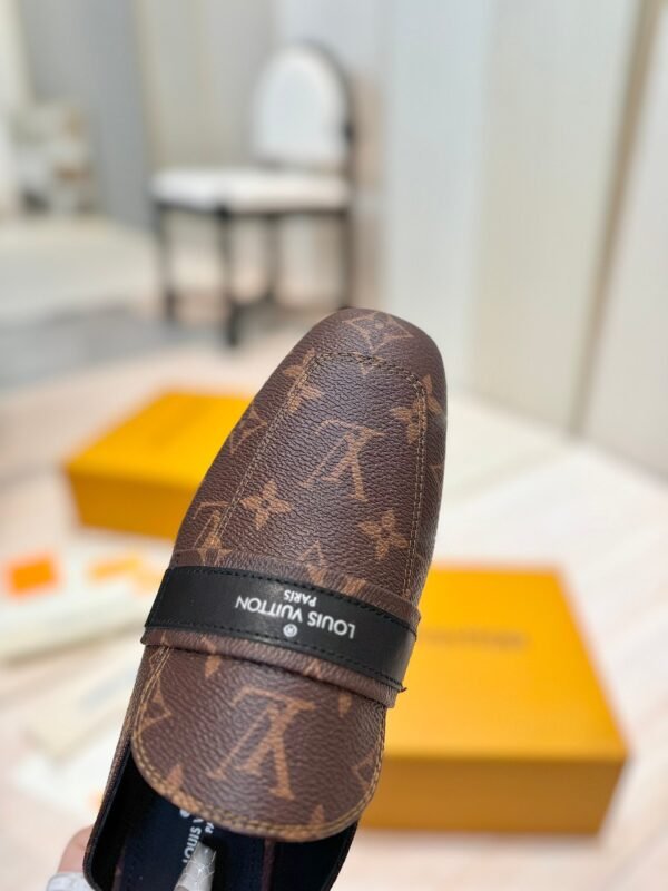 Louis Vuitton original calf leather 1:1 slippers