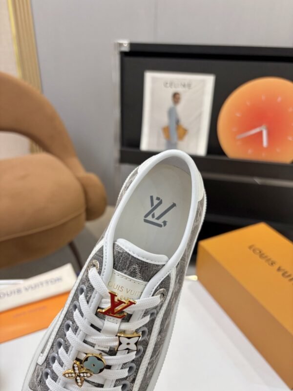 Louis Vuitton Lagoon series footwear