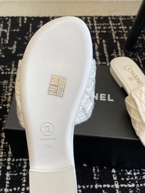 Chanel slippers Lazy slippers Black white Beige pink