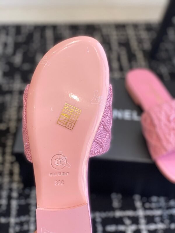 Chanel slippers Lazy slippers Black white Beige pink