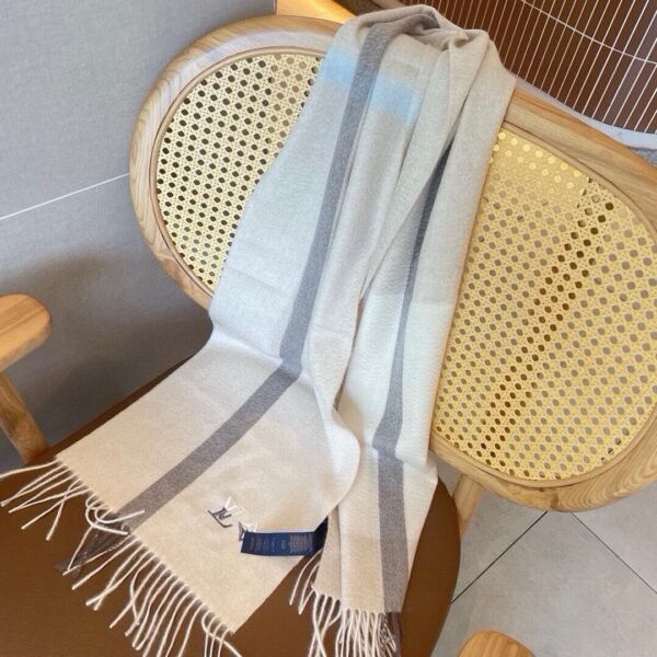 Louis Vuitton original water ripple cashmere scarf