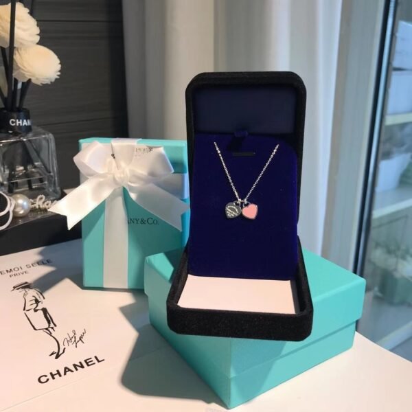 Tiffany heart-shaped necklace in three colors