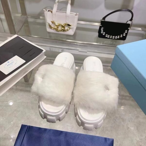 PRADA Advanced otter rabbit fur slippers