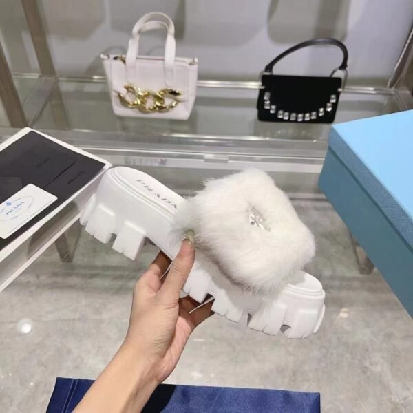 PRADA Advanced otter rabbit fur slippers