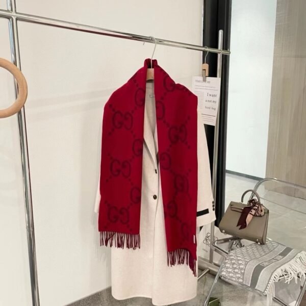 GUCCI Premium scarf 100% cashmere 45x200cm