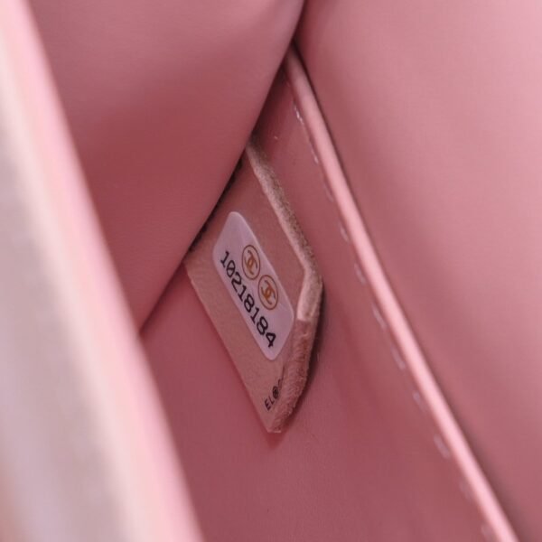 Chanel classic bag 25.5x16x6.5cm Sheepskin material