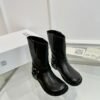 Loewe’s new autumn/winter leather boots, made of premium cowhide.