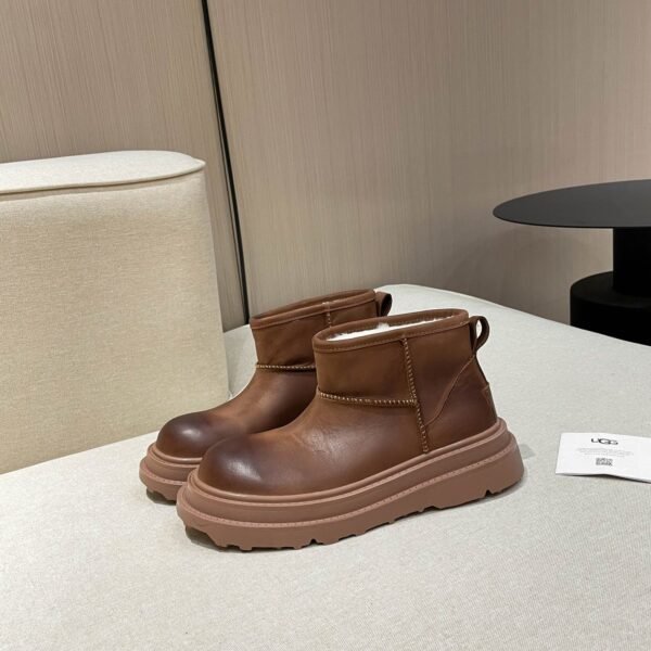 UGG winter new vintage washed cowhide thick soled slip-on wool and fur snow boots