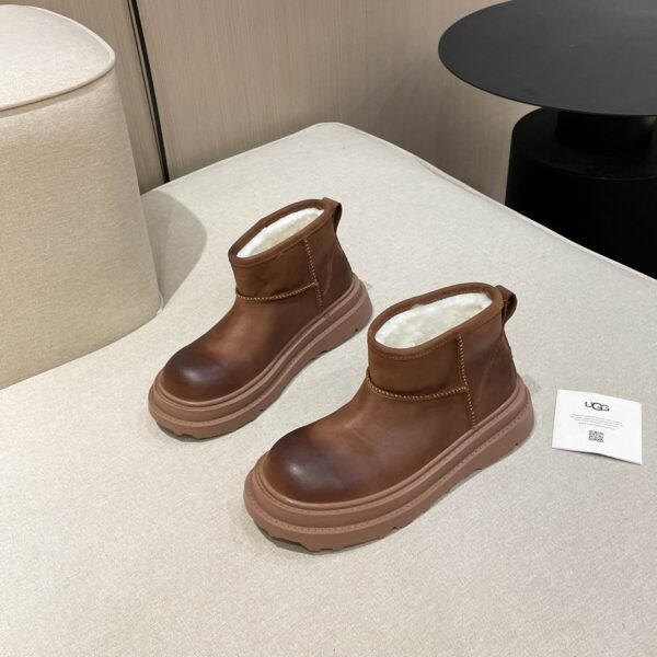 UGG winter new vintage washed cowhide thick soled slip-on wool and fur snow boots