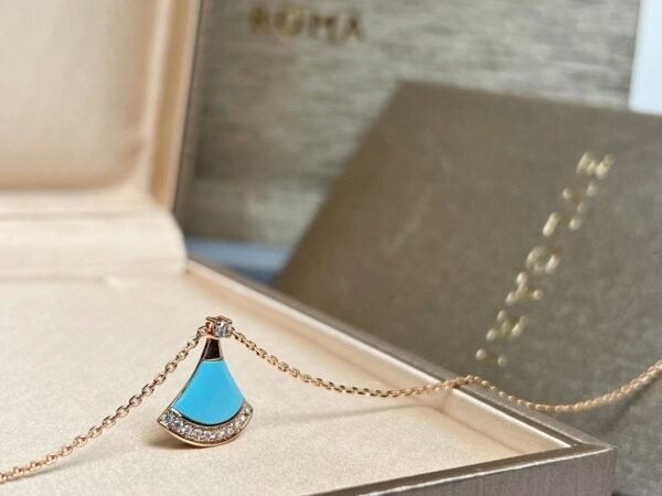 Bulgari classic small fan necklace with diamonds and turquoise Premium