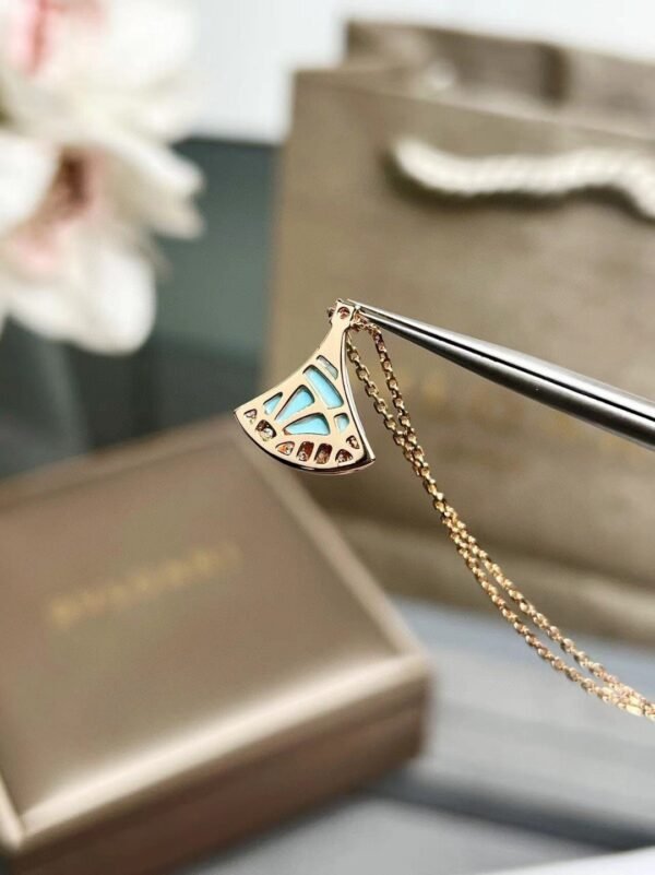 Bulgari classic small fan necklace with diamonds and turquoise Premium