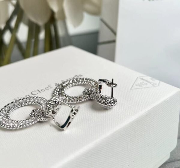 Van Cleef & Arpels new earrings inlaid with full diamonds, high-end version 1:1