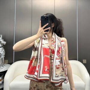 Hermès cashmere square scarf, high-end version 135x135cm