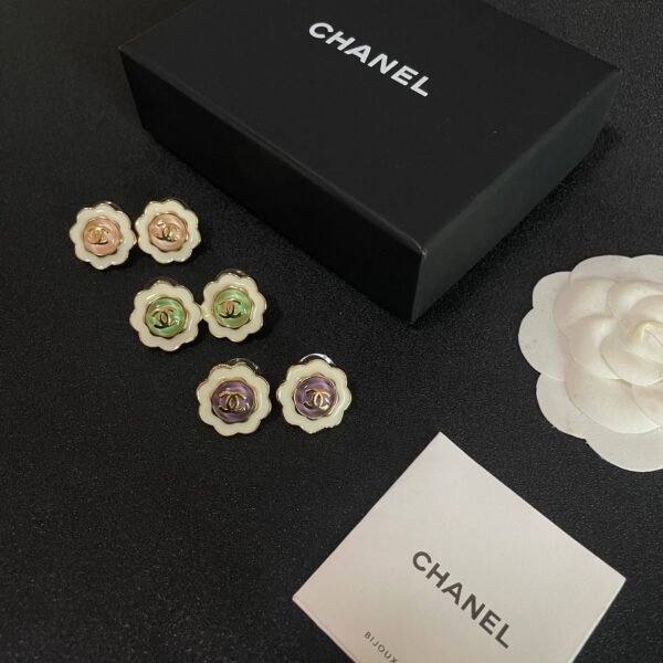 Chanel vintage earrings