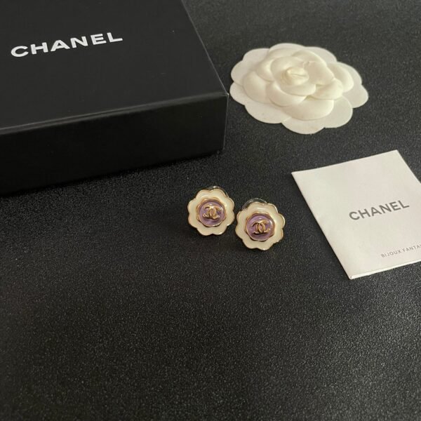 Chanel vintage earrings
