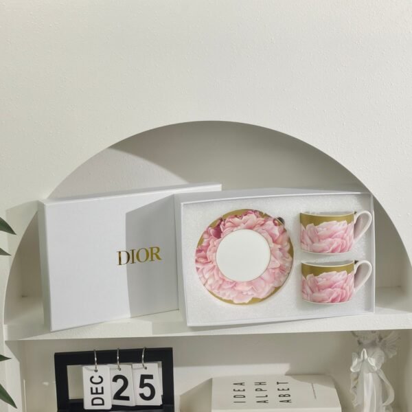 DIOR New series pink double cup and saucer set