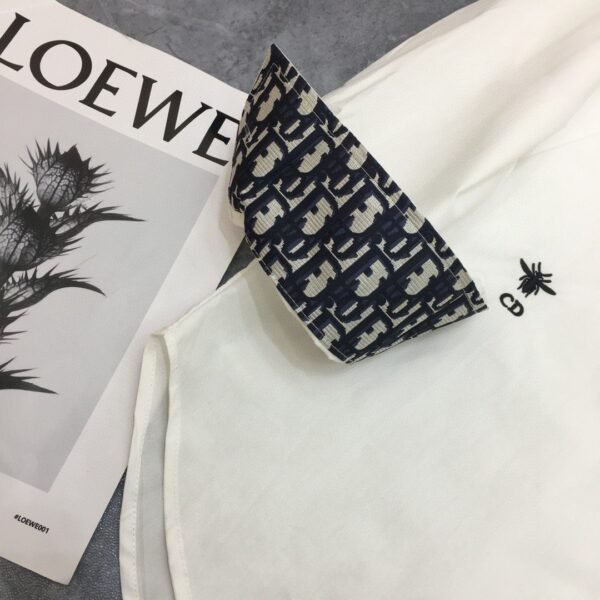 DIOR’s new women’s shirt CD embroidered with little bee logo