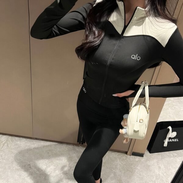 alo Yoga Suit Top Pants