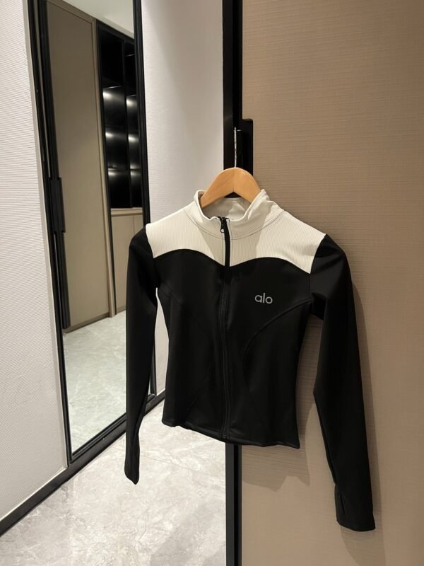 alo Yoga Suit Top Pants