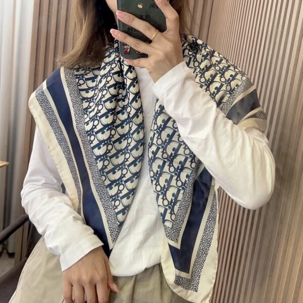 DIOR New summer scarf 90x90cm