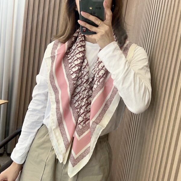 DIOR New summer scarf 90x90cm