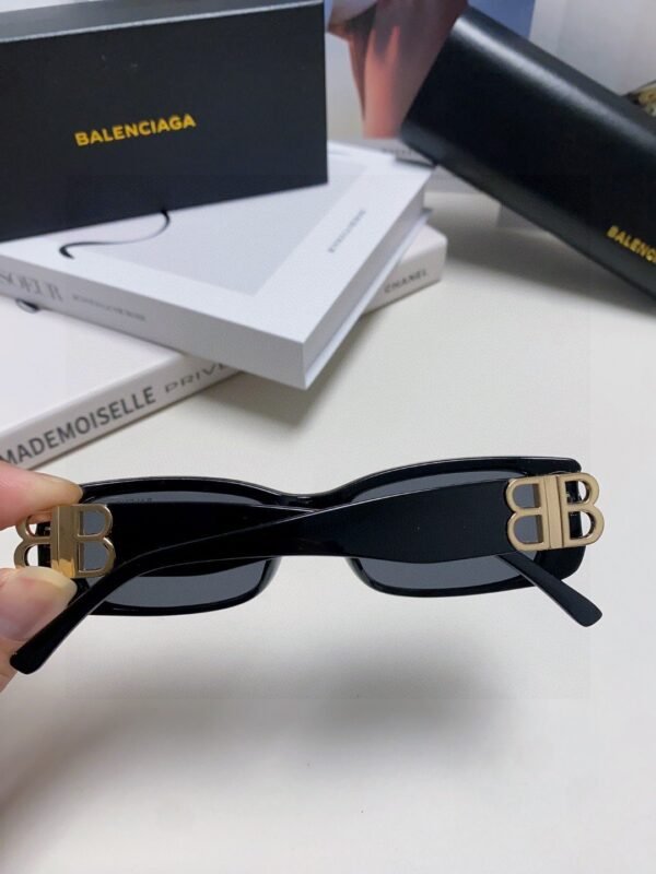 Balenciaga sunglasses retro flat frame leaf shape high-end version
