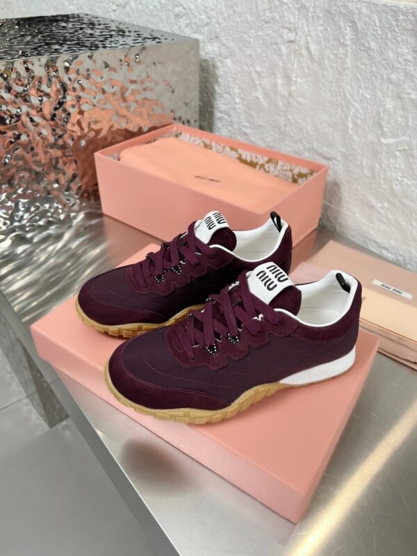 miumiu new anti-slip retro casual shoes high-end version