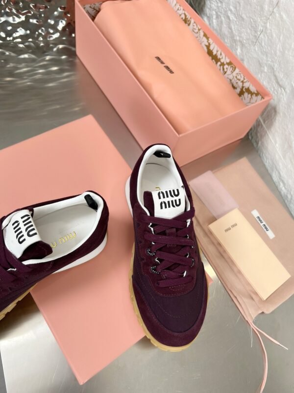 miumiu new anti-slip retro casual shoes high-end version