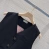 miumiu 2025 new style vest pleated skirt suit with belt