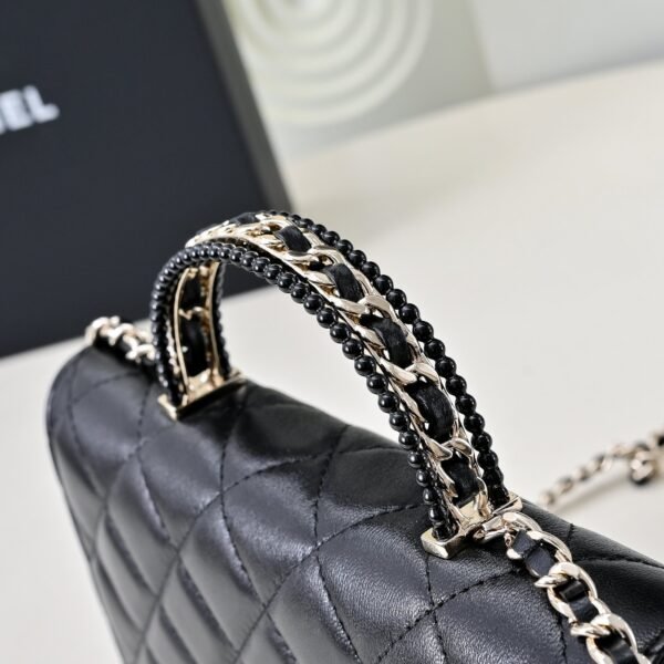 Chanel 2025 New Handbag Cosmetic Bag Premium Edition 19cm