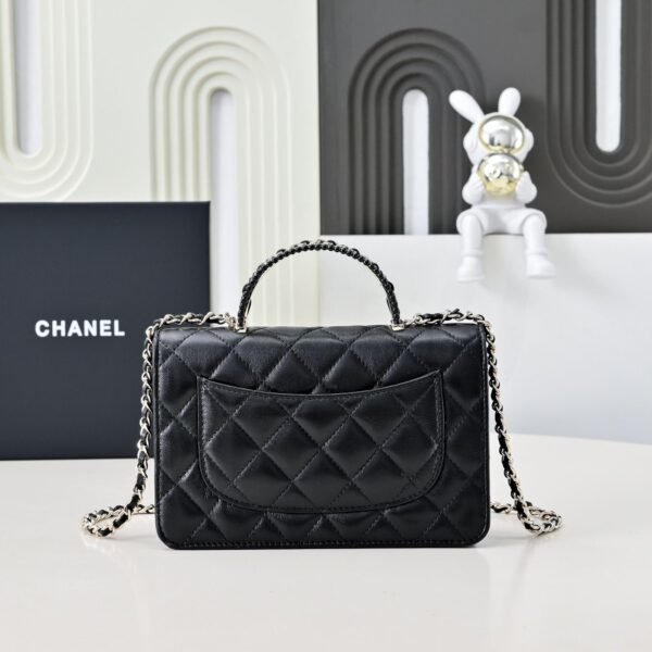 Chanel 2025 New Handbag Cosmetic Bag Premium Edition 19cm
