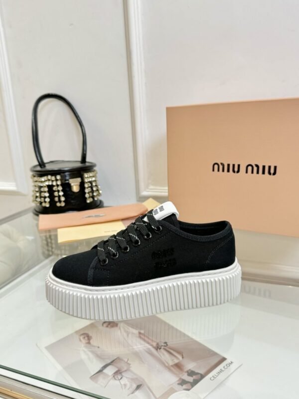 miumiu 2025 new casual shoes thick-soled canvas shoes