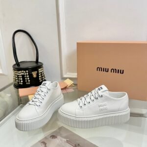 miumiu 2025 new casual shoes thick-soled canvas shoes