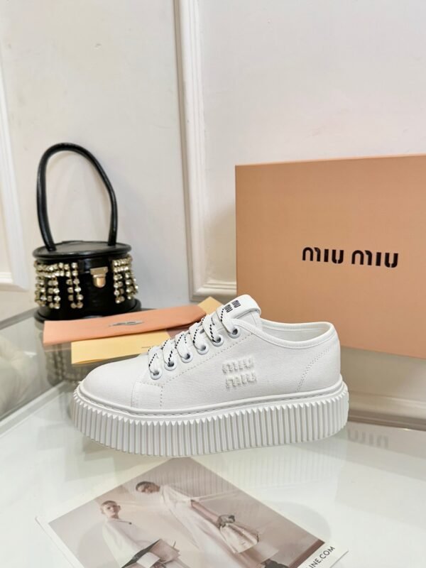 miumiu 2025 new casual shoes thick-soled canvas shoes