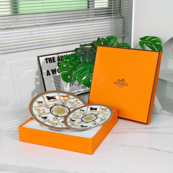 Hermès New Arrival Ten Horses Double Plate Set