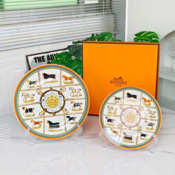 Hermès New Arrival Ten Horses Double Plate Set