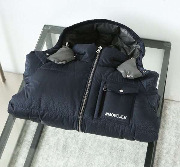 Moncler new men’s down jackets for autumn and winter