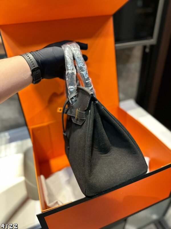 Hermes Kelly handbag suede material